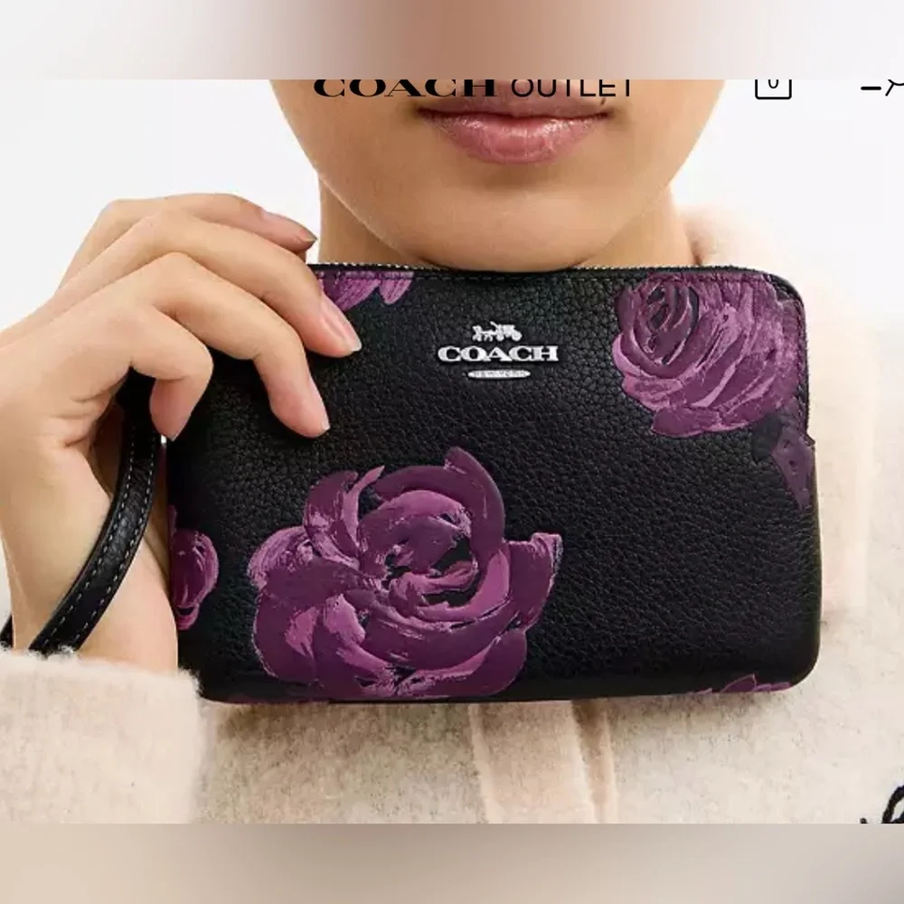 Corner Zip Wristlet With Floral Print - Picture 2 of 2